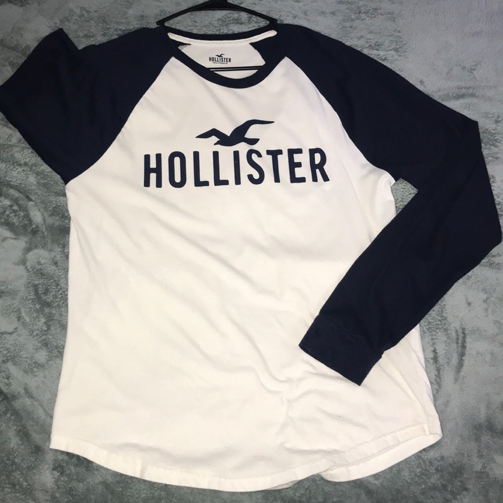 Hollister long sleeve baseball tee